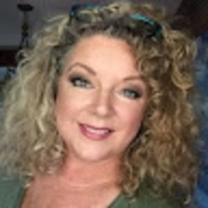 Meet your Posher, Lanette